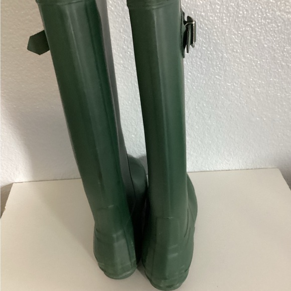 Hunter Classic Forest Boots - Picture 4 of 7